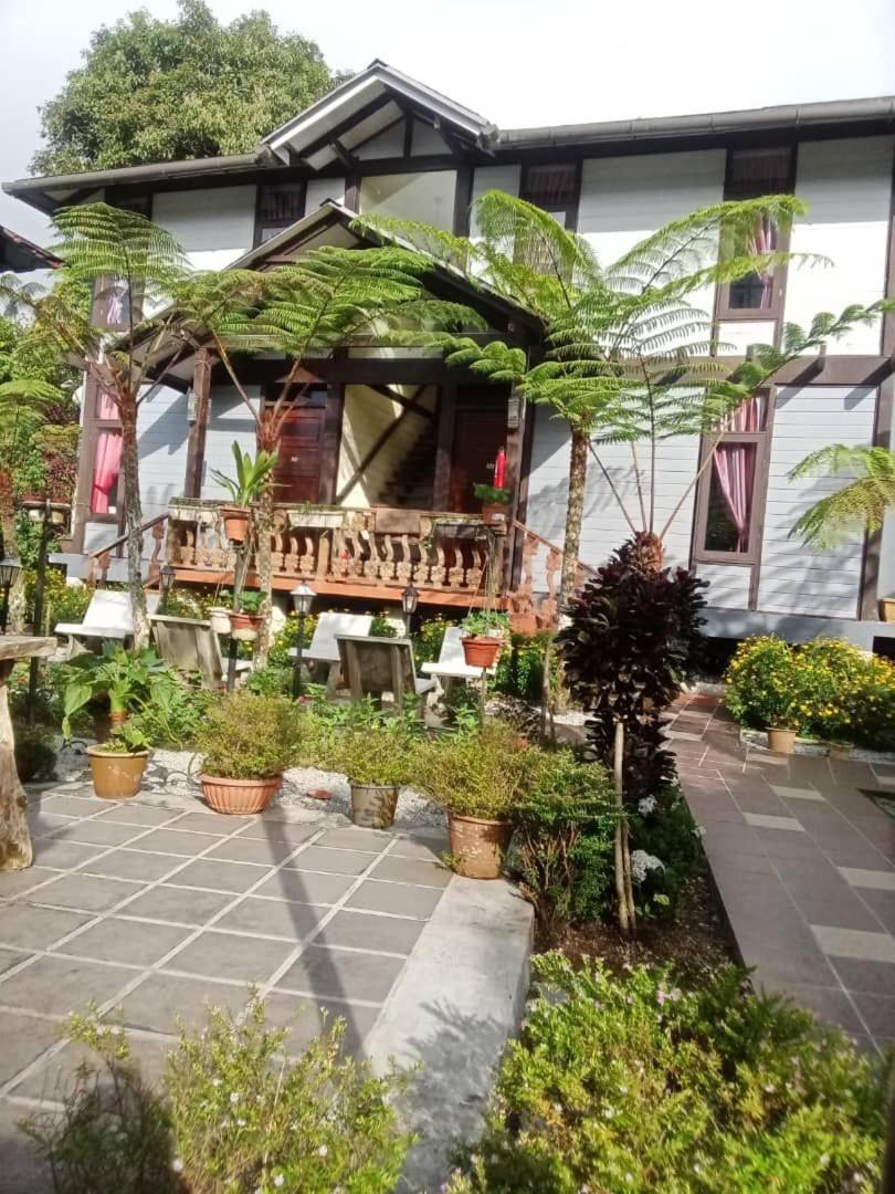 Cahaya Villa Tanah Rata Buitenkant foto